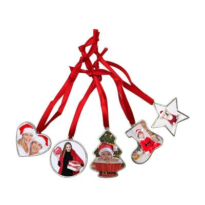 China White Printable Xmas Hot Sale Sublimation Christmas Decoration DIY Metal Hanging Ornament for sale