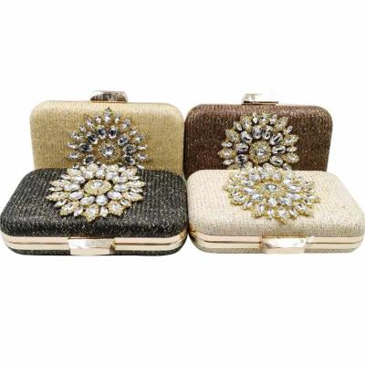 China 2022 Latest Party Evening Purse Clutch Bag European Fashion Women's Straw Handbag Wedding Bags Elegant Clutch Bag for sale