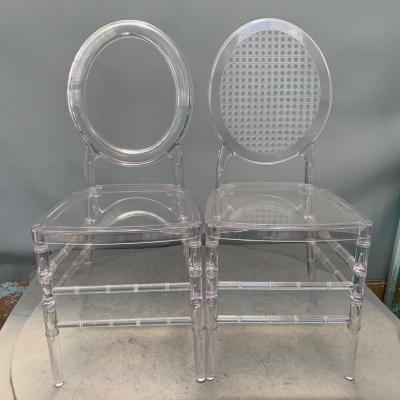 China Modern Clear Plastic Round Ghost Back Stackable Chiavari Chair For Wedding for sale