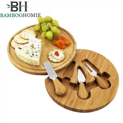 China Sustainable Bamboo Cheese Board Set With Bamboo Cheese Knives Chopper for sale