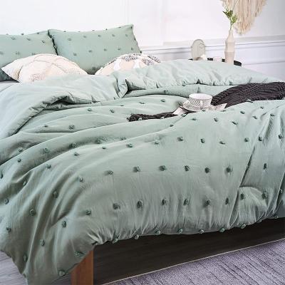 China Anti-Pull Home Textiles Bedding Four Piece Forms Tufted Quilts Comforters for sale