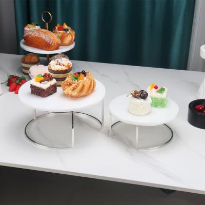 China Wholesale Viable Sale Modern Round Metal Tray Dessert Cake Stand White Marble Wedding for sale