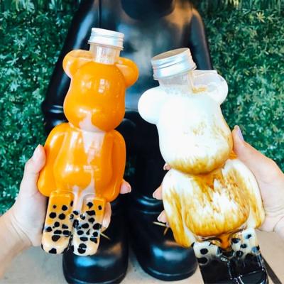 China LOKYO Disposable Eco Friendly Custom Design Disposable Cute Disposable Juice Bear Milktea Bear Plastic Beverage Cups for sale