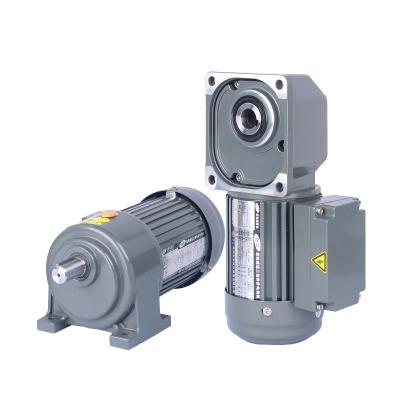 中国 High Torque 750w 1hp 2hp Horizontal Gear Motor Helical Vertical Gear Box Motor 220v 10hp With Speed Con 販売のため