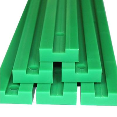 Cina Extrusion UHMWPE Plastic Guide Rail  /Plastic Chain Guide Jinmiao JM-008 UHMW-PE in vendita