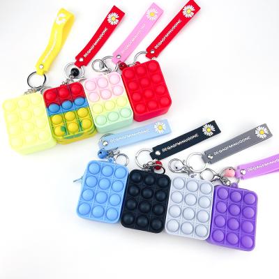 China AA075 Silicone Toss Sensory Toys Push Bubble Memory Card Bag Stress Reliever Tosser Wallet Silicone Coin Purse Key Chained Tosser Key Chain for sale