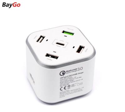 China BayGo AT-65011 65W USB Charger Multi Station TYPE-C+4USB Ports Palladium PD Charger For Phone&Ipad&Watch for sale