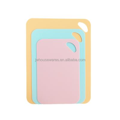 China Sustainable New Product Flexible Chopper Anti Slip Cutting Board Eva Cutting Mat Set for sale