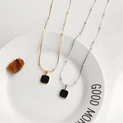 China 2021 Korea Fashionable geometric square simple temperament necklace new design promotion small black pendant clavicle chain for sale