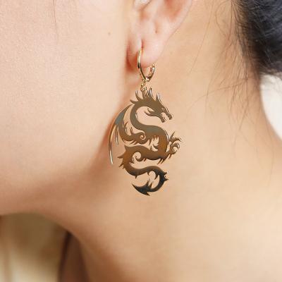 China 2021 FASHIONABLE hot sale women gold plated rhodium plated dragon hook earring for sale