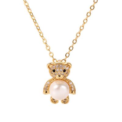 China New Korean Freshwater Designer Cute Pearl Necklace Charms Flat Around Cute Bear Necklace Pendants With Diamond For Girls Women for sale