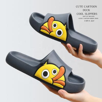 China 2021 Wholesale hot sale female famous brand CUSHIONING designer slippers woman and men outdoor slippers for sale