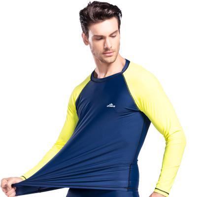 China Long Sleeve Men Rashguard Surfing UPF50+ Rashguard Long Sleeve Sun Protection Swimsuit for sale