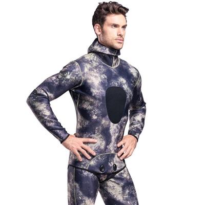 China Factory Free Sample 3mm Long Sleeve Antibacterial Neoprene Surfing Suit Spearfishing Suits for sale