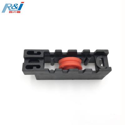 China No Noise Sliding Door Roller Fittings Wardrobe Accessories Rollers Plastic Window Roller for sale