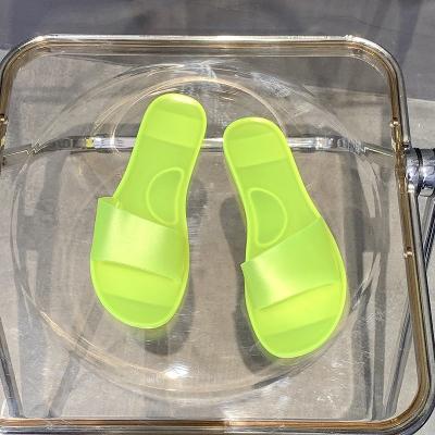 China 2021 fashion trend wholesale price summer jelly sandals for ladies and girls women flat rubber slippers for sale