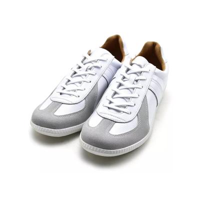 China Fashion Trend Korean Classic Style Workout Sports Sneaker Casual Lightweight Shoes for sale