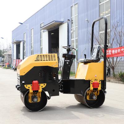 China Cinturón de seguridad Equipado Construcción Carretera de rodillos Compactor de suelo 20-30 HP en venta