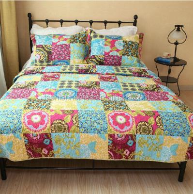 China India Style Washable/Durable Quilted Flower Printed Patchwork Bedspread Sets for sale