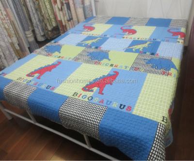 China kids cartoon dinosaur patchwork bed sheet/baby home patchwork quilt for sale