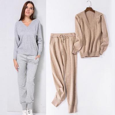 China Anti-wrinkle OEM Service V-Neck Long Sleeve Knit Women Sweater Pant Suits Set for sale