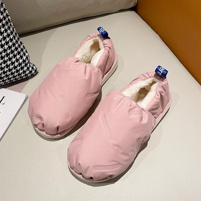 China Fashion Trend Winter Women's Fluffy Slippers Down Loaf Cloth Shoes Pretty Bedroom Soft Warm Comfortable Indoor Shoes for sale