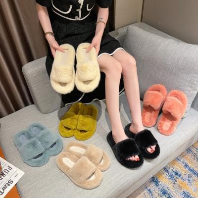 China Factory Price Breathable Ladies Fashion Furry Slipper Shoes Chausson Winter Stretching Comfortable Soft Velvet Fabric Indoor Slippers for sale