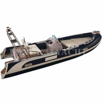 China Nice Luxury Inflatable Boats New Zealand Design Hypalon Rib Boat / PVC 470 Cm With Console For 8 Person for sale