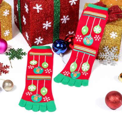 China Antibacterial Wholesale Merry Christmas Crew Five Finger Fancy Toe Split Socks Women for sale