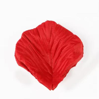 China 100pcs Red Rose Petals In Organza Bag Romantic Petals Accessories Creating Lovely Moment For Lovers for sale