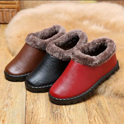 China 2021 High Quality Lightweight Wholesaler PVC Material Casual Thermal Plush For Ladies Fur Slippers for sale