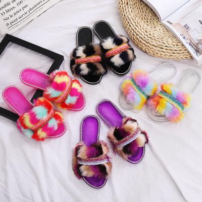 China 2021 fashion new color wool sandals with faux stone chain flat bottom ladies fur home slippers for sale