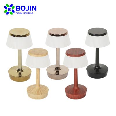 China Modern Hot Sale Colorful Design Art Home Hotel Decorative Modern 2watt Led Table Lamps Night Stand Lamps for sale