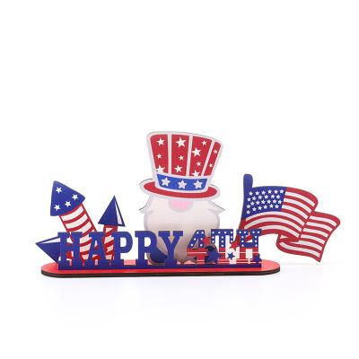 China Hot Selling Antique Imitation American Flag Home Holiday Decorations Independent Wooden Listing Ornaments for sale