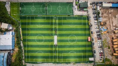 China Innovative Weaving Technique Astroturf Artificial  Grass Carpet With Effective Drainage System for sale