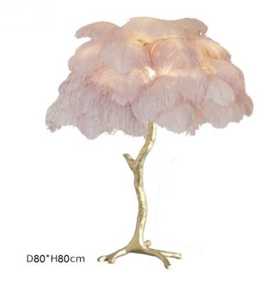 中国 だちょうFeather Decorative Table Lamp Brass Stand Height 80cm AC110V 販売のため