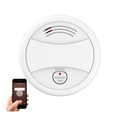 China tuya remote control wifi fire smoke detector smart detector sensor for smart home work with smartlife and IFTTT for sale