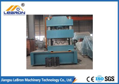 China Highway Corrugated Steel Guardrail Roll Forming Machine 2018 New Type Roll Forming Machine PLC Control for sale