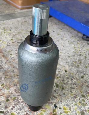 China Vejiga hidráulica de Huilian NXQ GXQ acumulador de 12 toneladas para el sistema hydráulico en venta