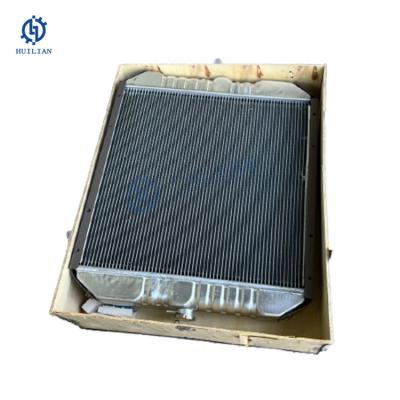 Chine 1968039 1968155 Radiateur réservoir d'eau pour la chenille CATEEE E311C E312C Système de refroidissement de l'excavatrice en aluminium à vendre