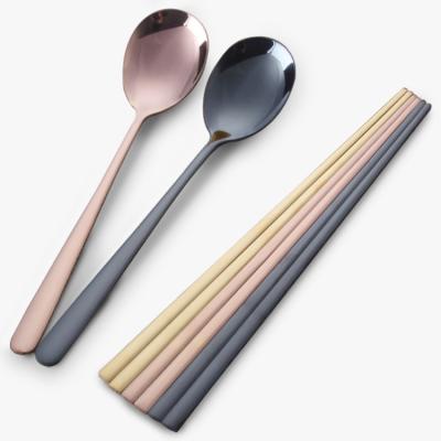 China Sustainable Shinny plating golden stainless steel korea style spoon chopsticks set black flatware set for restaurant japenses sushi for sale