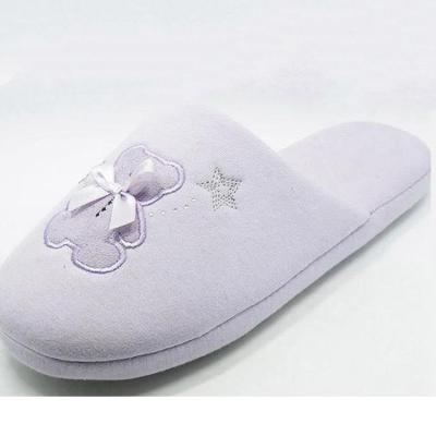 China Bedroom Lightweight Comfortable Cute Slippers Indoor Slipper For Women for sale