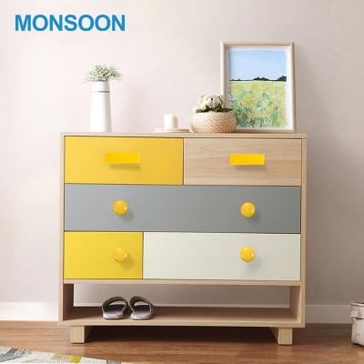 China Contemporary Cute Star Shaped Children's Furniture Handle Ssmall Knobs That Kids Can't Put Down for sale