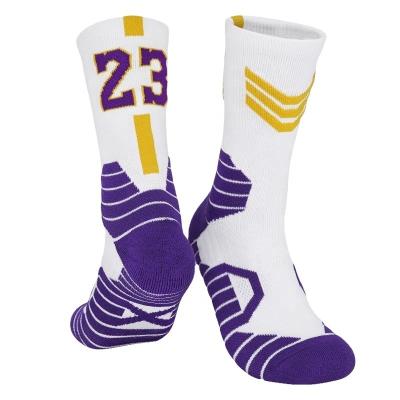 China QUICK DRY Custom Design Mens Basketball Elite Socks Sports Socks for sale