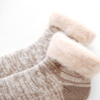 China High Quality QUICK DRY Double Layer Warm Sports Long Winter Women's Design Thick Socks for sale