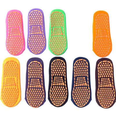 China 10 Colors Sustainable Breathable Custom Anti Slip Sports Trampoline Socks for sale