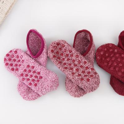 China QUICK DRY Use Multiple Colors Comfortable Socks Warm Home Flooring Anti Slip Women Socks for sale