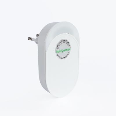 China Best-selling New Classic Electric Energy Saver Power Electricity Saving Box With EU/US/UK Plug Factor Saver for sale