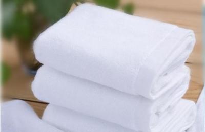 China Outdoor Portable Spa Disposable Face Towels 100% Bamboo Fiber Hotel Bath Towels for sale