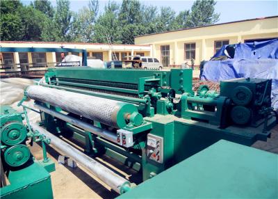 China Steel Welded Wire Mesh Machine 80rows/Min 6feet 7feet Mesh width for sale